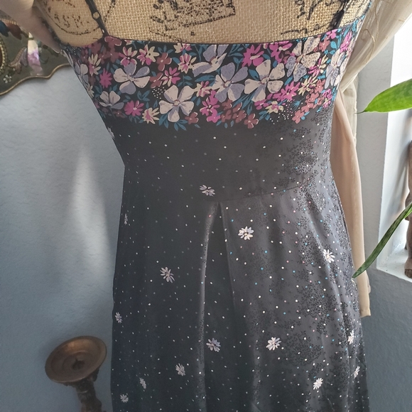 Betsy Johnson Dress - Picture 9 of 12